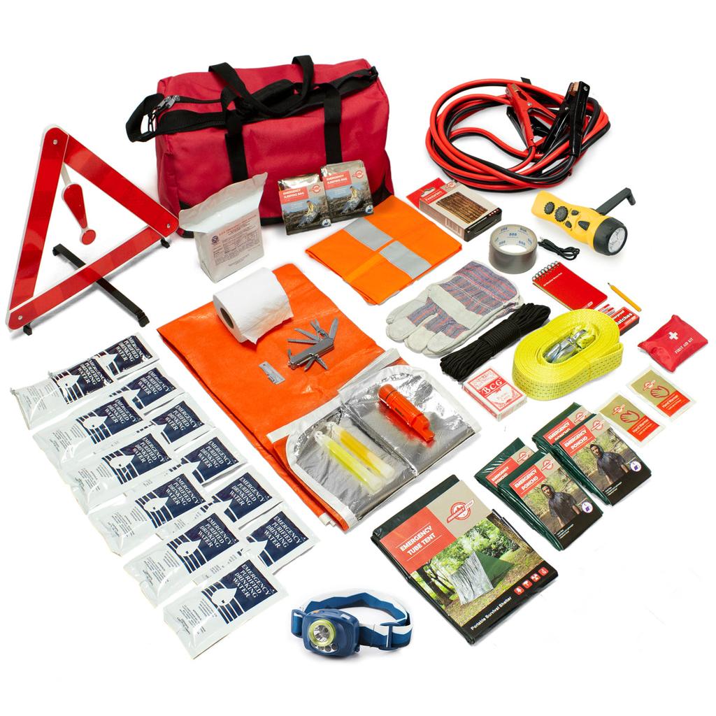 How to Build the Perfect Emergency Car Kit for 2026