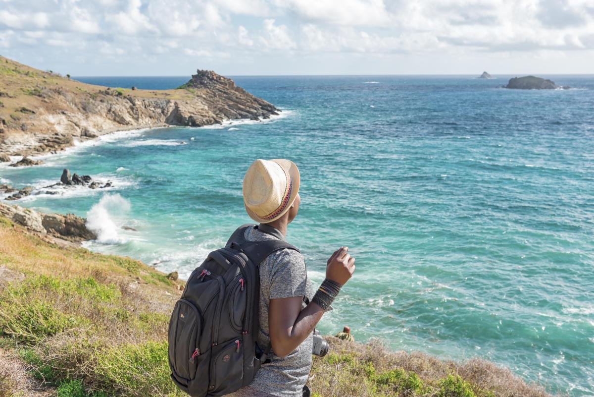 The Rise of Minimalist Outdoor Travel and Why It’s So Popular