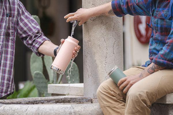 Why Reusable Water Bottles Are Essential for Outdoor Travel in 2026