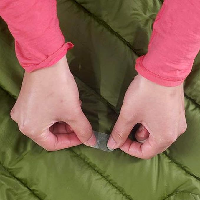 GEAR AID Tenacious Tape Mini Patches with Peel-and-Stick Adhesive to Fix Holes and Tears in Winter Gear, Down Puffer Jackets, Sleeping Bags, Tents, and Rain Gear, Clear, 1 Pack