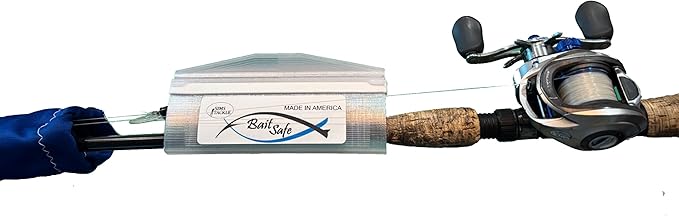 Bait Safe Lure cover/Protector, Patent Pending easy on/Off system, Saltwater Resistant Fishing Gear, Protects & Organizes Lures (Blue, Large)