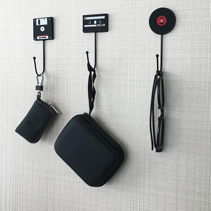 OUNONA 3Pcs Retro Household Hooks Set Multi-Purpose Wall Hanging Hooks for Kitchen Bathroom Door Use Creative Tape Vinyl Record Computer Disk Shapes