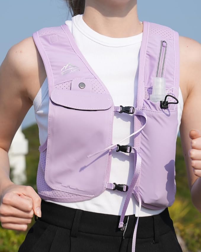 Zelvot Running Vest for Women Men, USA Original Patent, Adjustable Chest Straps Running Hydration Vest with 500ml Soft Flask, Lightweight Reflective Hydration Backpack for Marathon