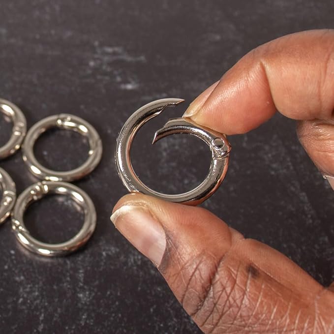 Paracord Planet Spring Gate O Rings – Available in 5/8 Inch, 3/4 Inch and 1 Inch Sizes – Silver, Bronze, and Gold Color Options (2 Pack, 5/8 Inch, Silver)