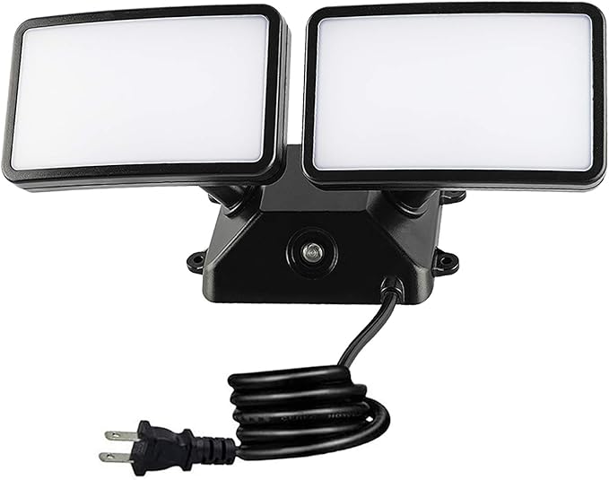FAGUANGAO Dusk to Dawn LED Security Light,18W Plug in Flood Light Outdoor,5000k Daylight,1600lm, IP55 Waterproof,Adjustable 2 Heads Wall Light for Garage, Porch, Yard, Black,Street