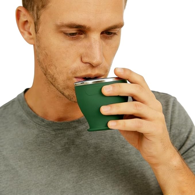Collapsible Travel Cup, BPA-Free Reusable Water Cup, Lightweight Drinking Cups with Lids and Carrying Strap, Dishwasher Safe Silicone Cups for Camping, Travel, Airports, Hotel (6.7oz, Green)