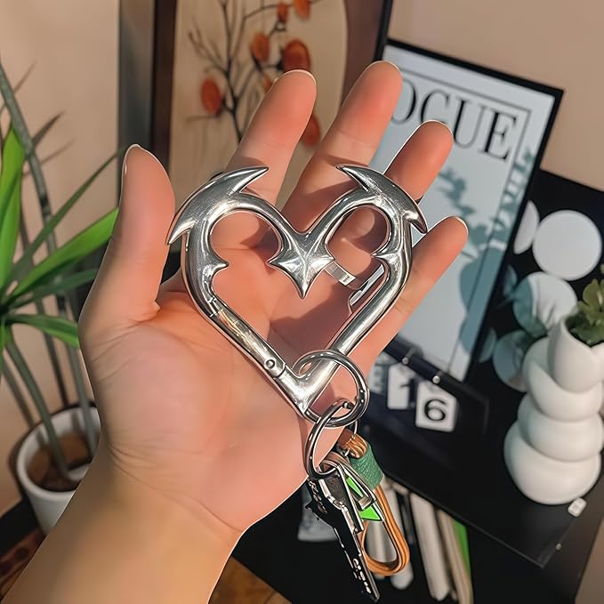 Gothic Keychain - Cute Carabiner Clip, Cool Y2K Fashion Carabiner for Keys, Backpacks, Cars & Daily Decoration