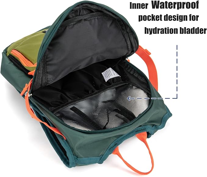 Ivygreen Kids Hydration Backpack, Hiking Backpack for Boys or Girls with 1.5L Water Bladder