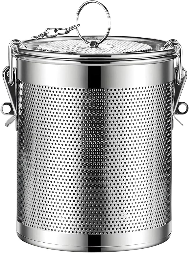 Stainless steel cylindrical seasoning filter, Multi purpose spice filter,Mesh Design Tea Ball Strainer Soup Seasonings Seperation Basket Filter with Chain Hook for Home Restaurant (12 * 12CM/1.356L)