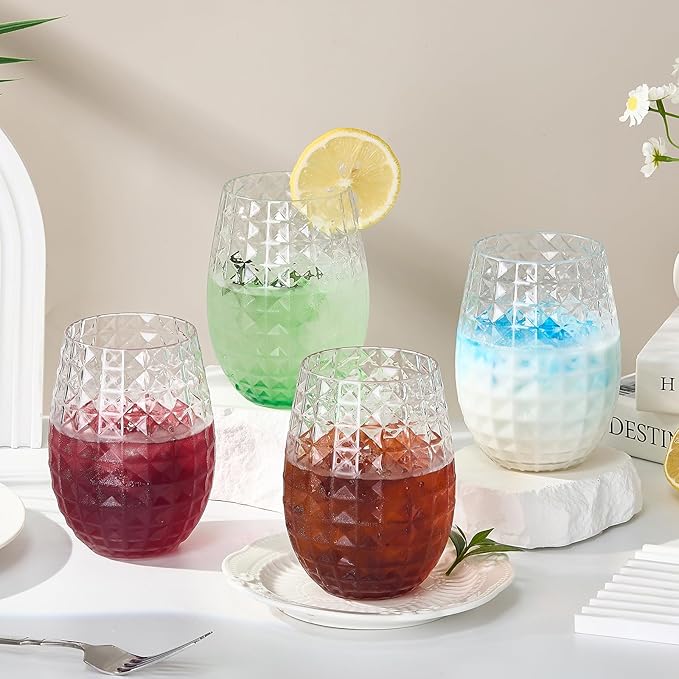 Lueumxc 20 Pack Plastic Wine Glasses, 16Oz Disposable Wine Glasses Unbreakable Clear Plastic Cocktail Glasses Recyclable Shatterproof Reusable Wine Cups