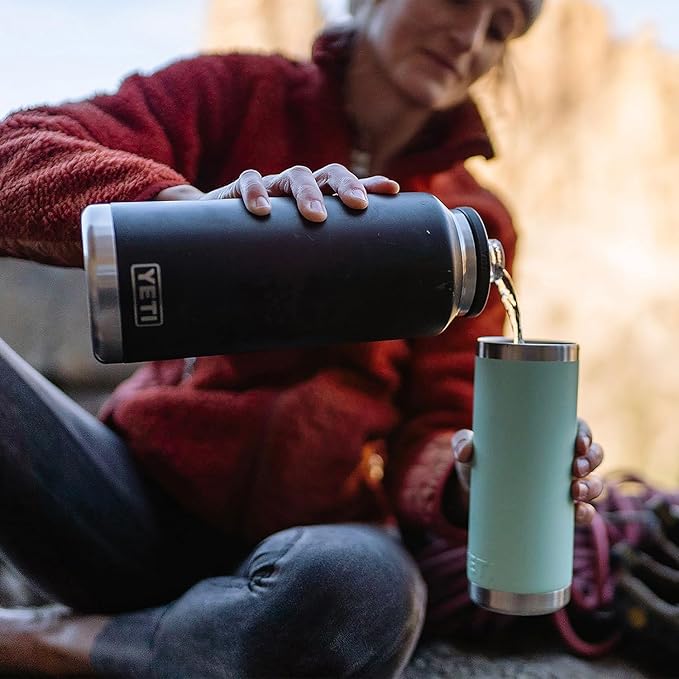 YETI Rambler 46 oz Bottle, Leakproof, Vacuum Insulated, Stainless Steel with Chug Cap, Royal Blue
