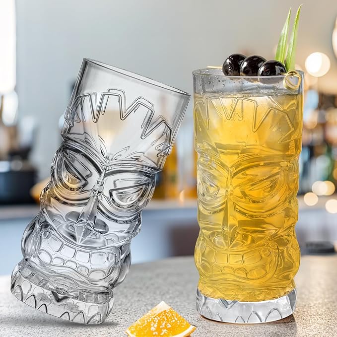 Hacaroa 8 Pack 17 Oz Plastic Tiki Cups, Clear Tiki Cocktail Mug Luau Cup Hawaiian Party Drinking Tumblers for Lemonade, Mixed Drinks, Halloween, Modern Bar, Picnic, Restaurant Supplies