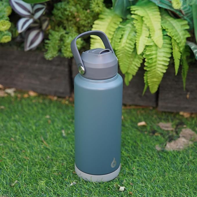 BJPKPK Water Bottle with Straw Lid, 32oz Vacuum Insulated Water Bottles, Metal Stainless Steel Thermo for Sports, Travel, BPA Free Leak Proof Thermo, Cups, Flasks, Tumblers,Black