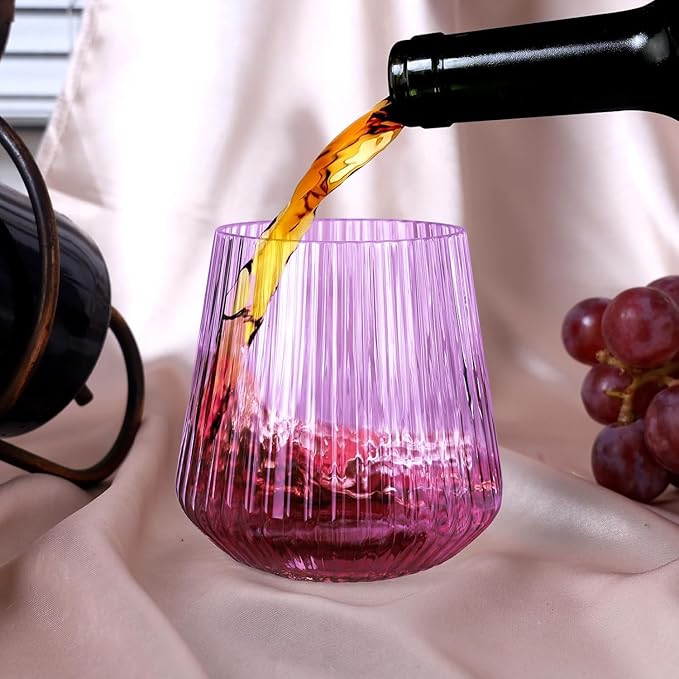 Lueumxc 40 Pack Plastic Ribbed Wine Glasses, 14Oz Origami Disposable Wine Glasses Unbreakable Clear Plastic Cocktail Glasses Recyclable Shatterproof Reusable Wine Cups (14oz-purple-40pack)