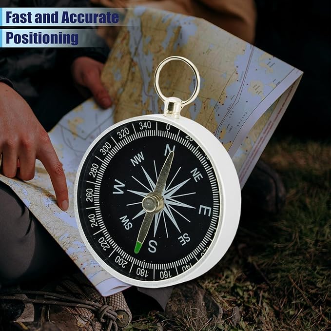 Pocket Compass, 2 Pieces Mini Compass with Key Ring, Suitable for Hiking Survival, Mountaineering Camping, Outdoor Adventure Party Navigation Tools