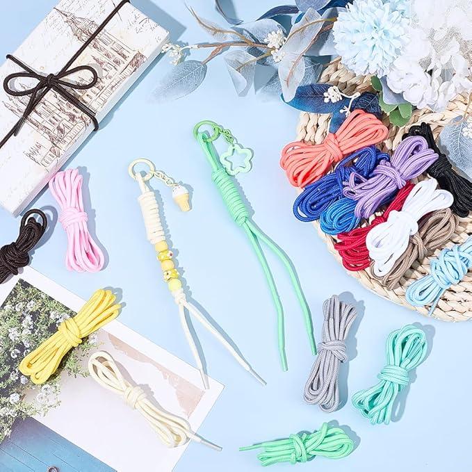 32 Strands 16 Colors 4mm Paracord Keychain Rope Keychaincord 105 FT Polyester Multifunction Rope String Shoelace Cord for Keychain Making Lanyard Purse Handbag Decoration Accessories DIY