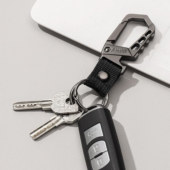 Heavy duty key chain,bottle opener function car keychains,versatile metal snap hook carabiner clip and 2 key rings