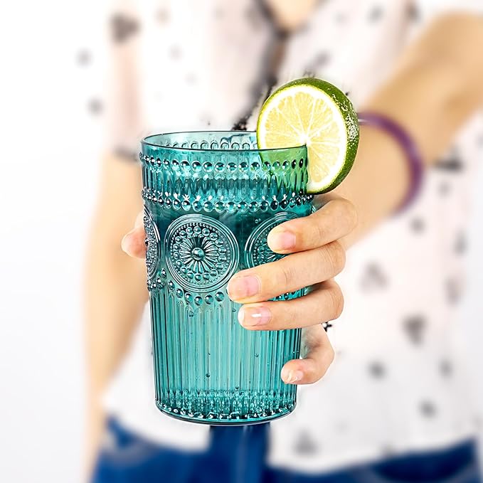 Ciaell 12 Pack Romantic Plastic Water Glasses - 14 Oz Green Vintage Drinking Glasses, Embossed Ribbed Plastic Cups, Textured Striped Set for Juice, Beverages, Beer, Cocktail，St. Patrick's Day