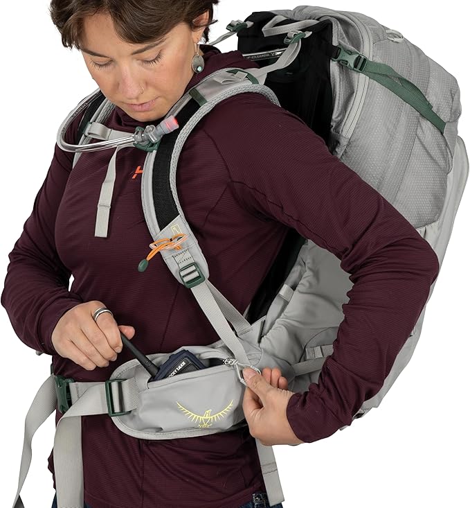 Osprey Mira Women's Hiking Backpack with Hydraulics Reservoir - Hydration Pack with Water Bladder