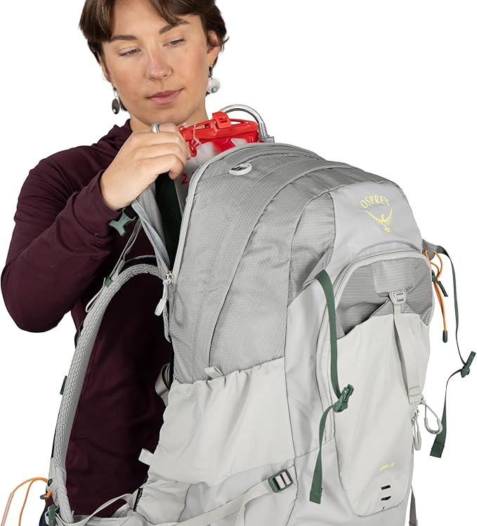 Osprey Mira Women's Hiking Backpack with Hydraulics Reservoir - Hydration Pack with Water Bladder