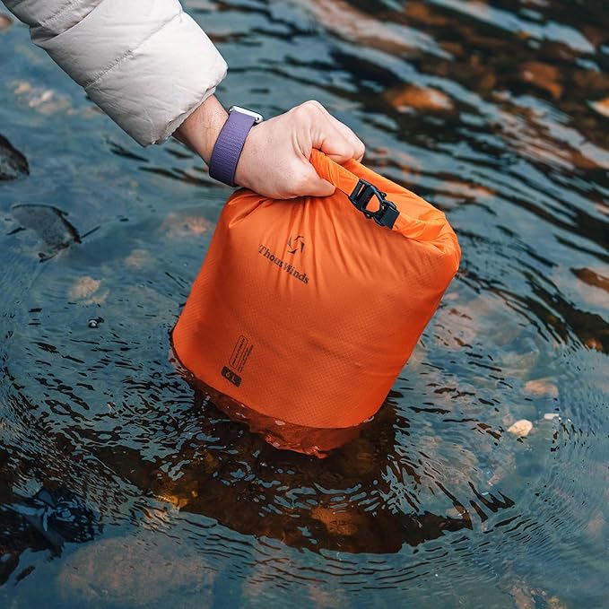 Thous Winds 6L Dry Bag, Lightweight Waterproof Bag, Roll Top Design for Camping, Travel, Paddle Board, Boating Essentials