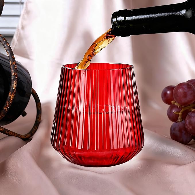 Lueumxc 40 Pack Plastic Ribbed Wine Glasses, 14Oz Origami Disposable Wine Glasses Unbreakable Clear Plastic Cocktail Glasses Recyclable Shatterproof Reusable Wine Cups (14oz-red-40pack)