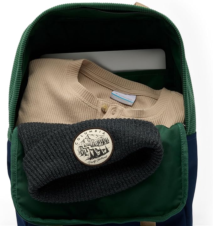Columbia Unisex Trail Traveler 18L Backpack, Rain Forest/Collegiate Navy, One Size