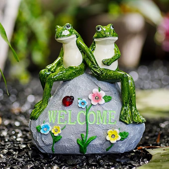 Nacome Solar Garden Outdoor Statues Frog with Succulent and 7 LED Lights - Lawn Decor for Patio, Balcony, Yard Ornament for Mom Grandma Women