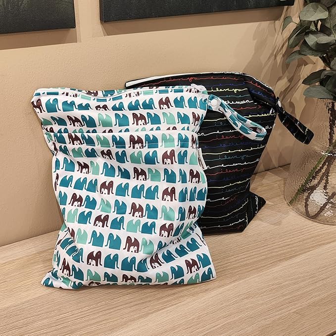 Mama Koala Waterproof Cloth Diaper Wet Bag Reusable Waterproof - - Odor Resistant Travel Wet Dry Bag for Cloth Diapers, Daycare, Baby Outings, 2 Pack (W022)