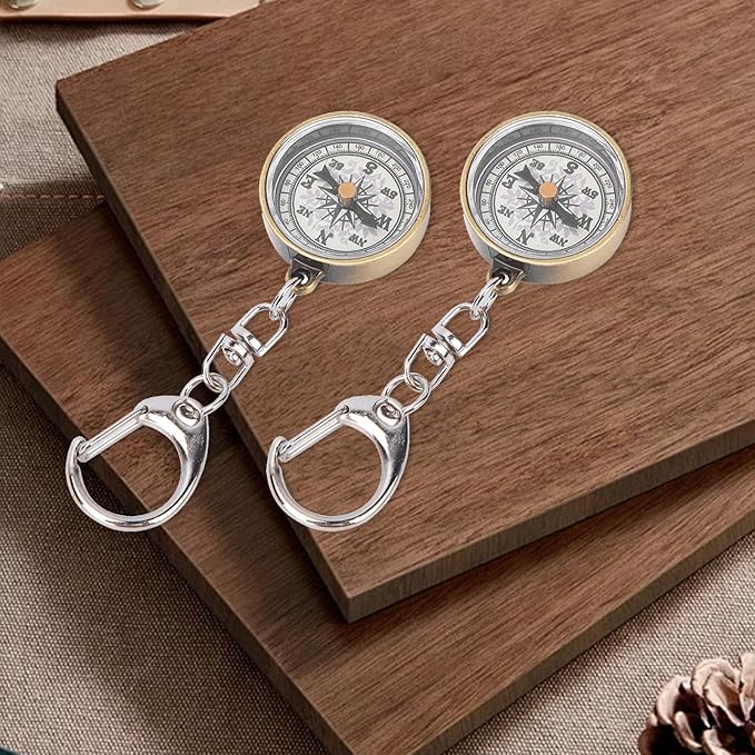 Mini Compass Keyring, 2Pcs Vintage Portable Zinc Alloy Compact Pocket Compass Keychain for Outdoor Navigation Tools, Handheld Compass