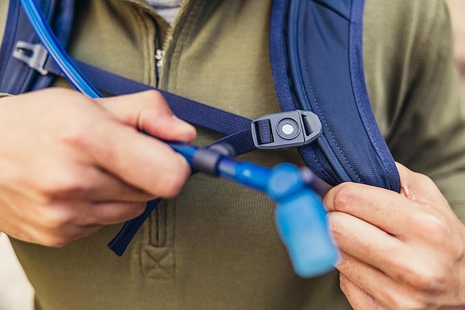 Gregory Inertia 18L H2O Unisex Day Hiking Backpack with included Water Reservoir/Bladder, One Size Fits All, Indigo Blue