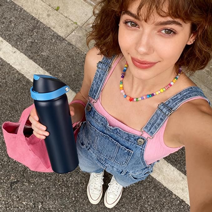 32 oz Insulated Water Bottle for Travel, 2-in-1 Quick Flip Straw and Push Button Spout Lid, Triple Walled Vacuum Stainless Steel Keep Cold for 30Hrs, Leakproof, for Gym, Hiking, Trip, Blue