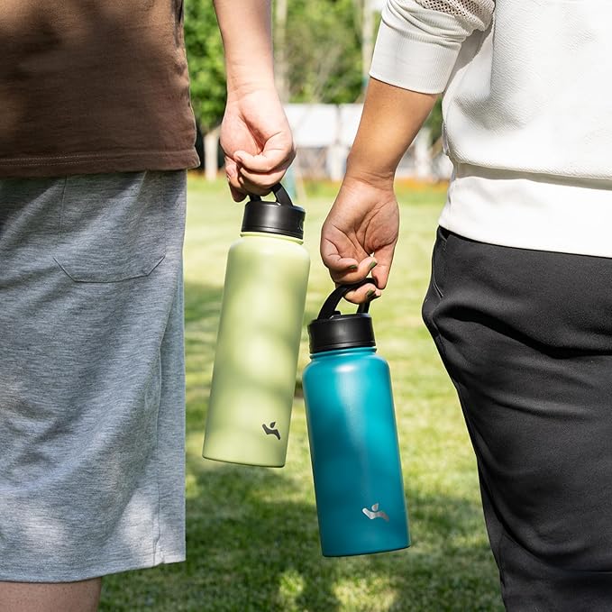 Konokyo Insulated Water Bottle 24oz Stainless Steel Sport Bottles with 3 Lids,Macaron Green