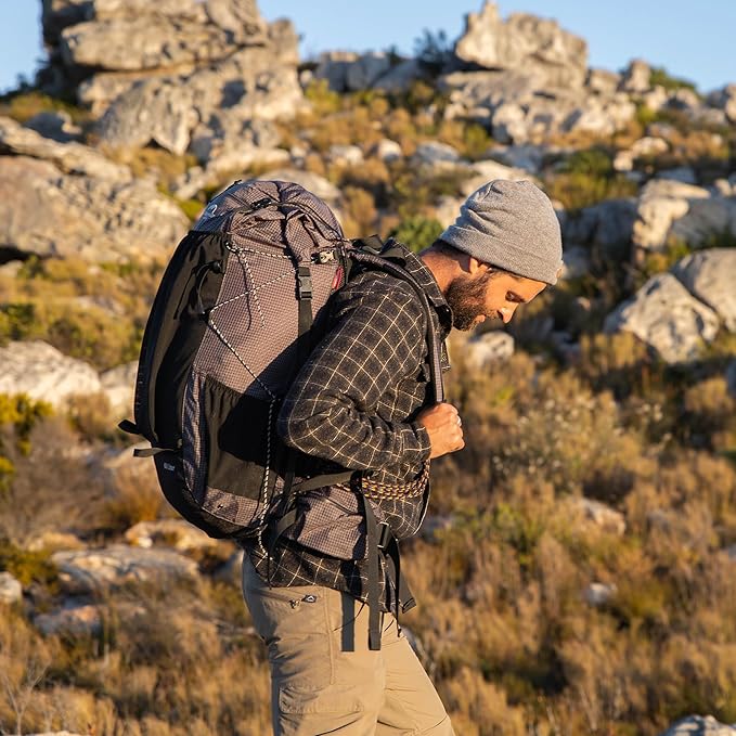 Naturehike 65L Rock Upgraded Internal Frame Hiking Backpack for Outdoor Camping Travel Backpacking with Rain Cover Ultralight Backpack for Adults