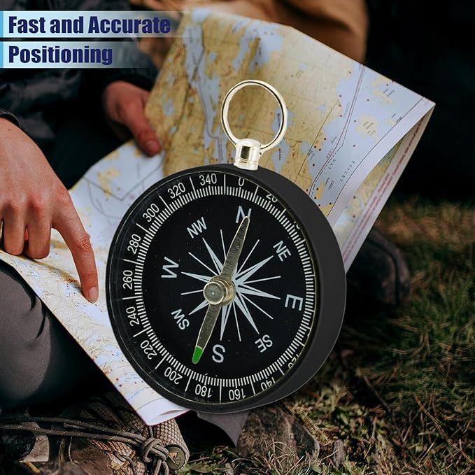 Pocket Compass, 2 Pieces Mini Compass with Key Ring, Suitable for Hiking Survival, Mountaineering Camping, Outdoor Adventure Party Navigation Tools