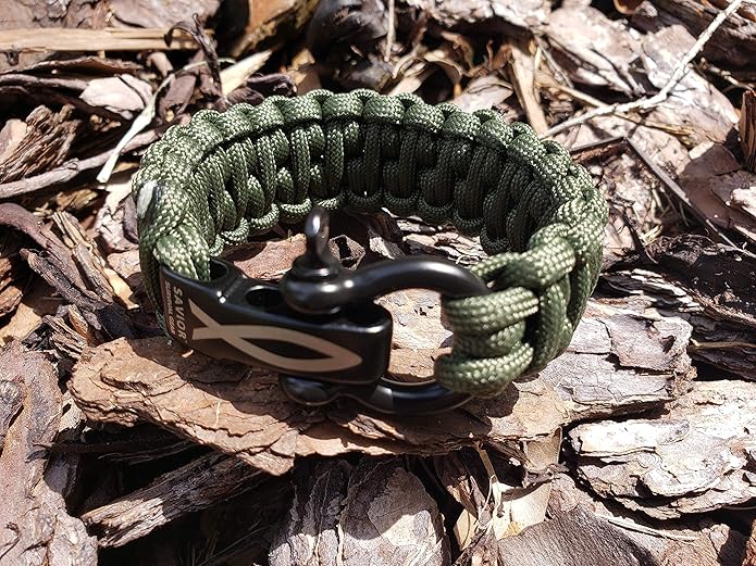 Savior Survival Gear Paracord Bracelet with Stainless Steel Adjustable Shackle (1.25" SSG Slash Stitch) (Green, 9)