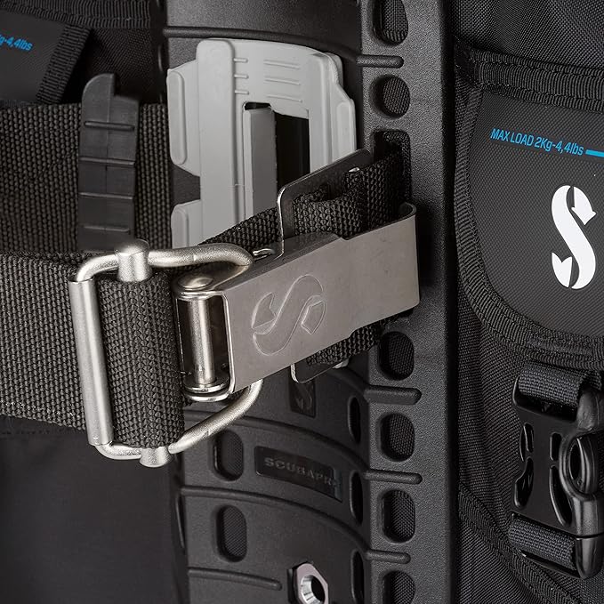 SCUBAPRO Level Super Cinch Front Adjustable Scuba Diving BCD for Recreational Diving
