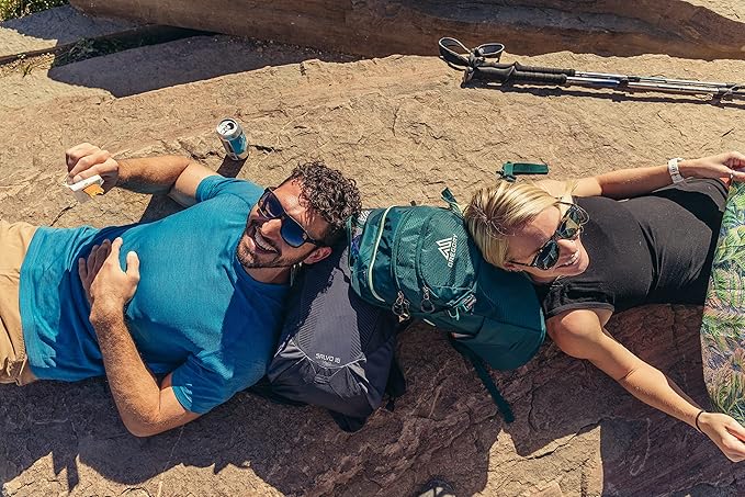 Gregory Sula 8 H2O Unisex Day Hiking/Backpacking Hydration/Mountain Biking Backpack, 3L Water Reservoir/Bladder Included, One Size Fits All, Antigua Green