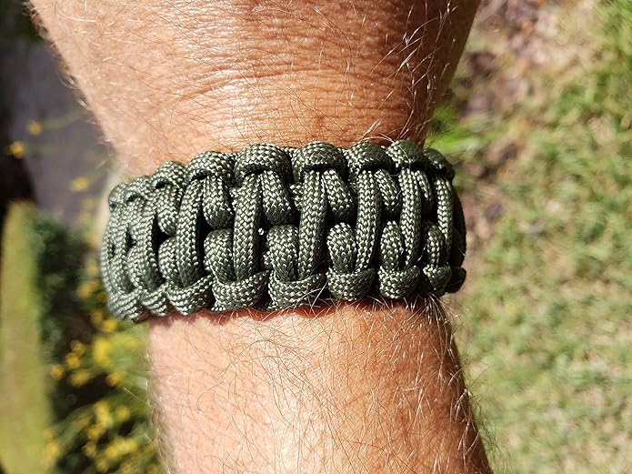 Savior Survival Gear Paracord Bracelet with Stainless Steel Adjustable Shackle (1.25" SSG Slash Stitch) (Green, 9)