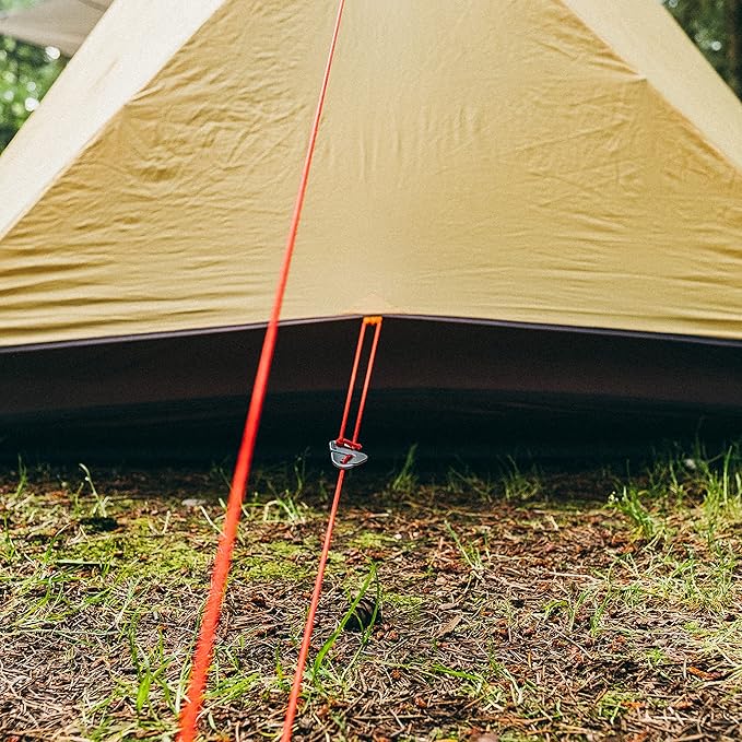 GEAR AID 175 Paracord, Lightweight Visible Guyline for Securing Tarps and Tents, or use as a Clotheslines for Camping, Hiking and Traveling, 100 ft, Orange Reflective